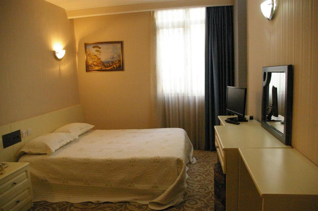 Yildiz Hotel Ankara Buitenkant foto
